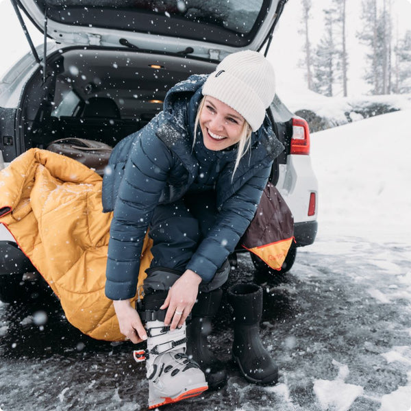 Rumpl Backcountry Puffy Blanket - Redwood Backcountry Puffy Blanket - Redwood | Rumpl Blankets For Everywhere Solid Backcountry Puffy